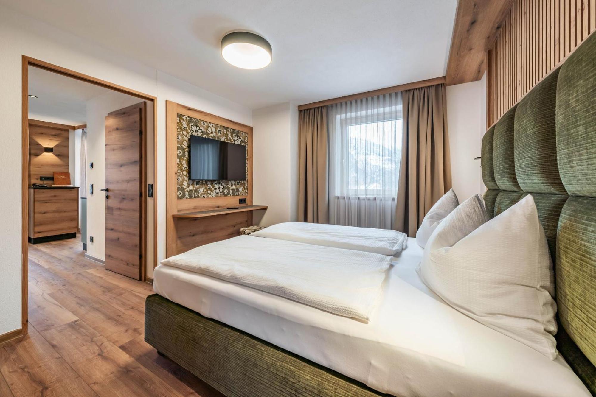 מאיירהופן Montana Apartments מראה חיצוני תמונה