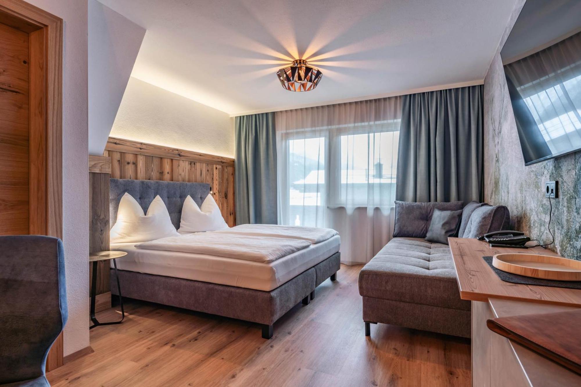 מאיירהופן Montana Apartments מראה חיצוני תמונה