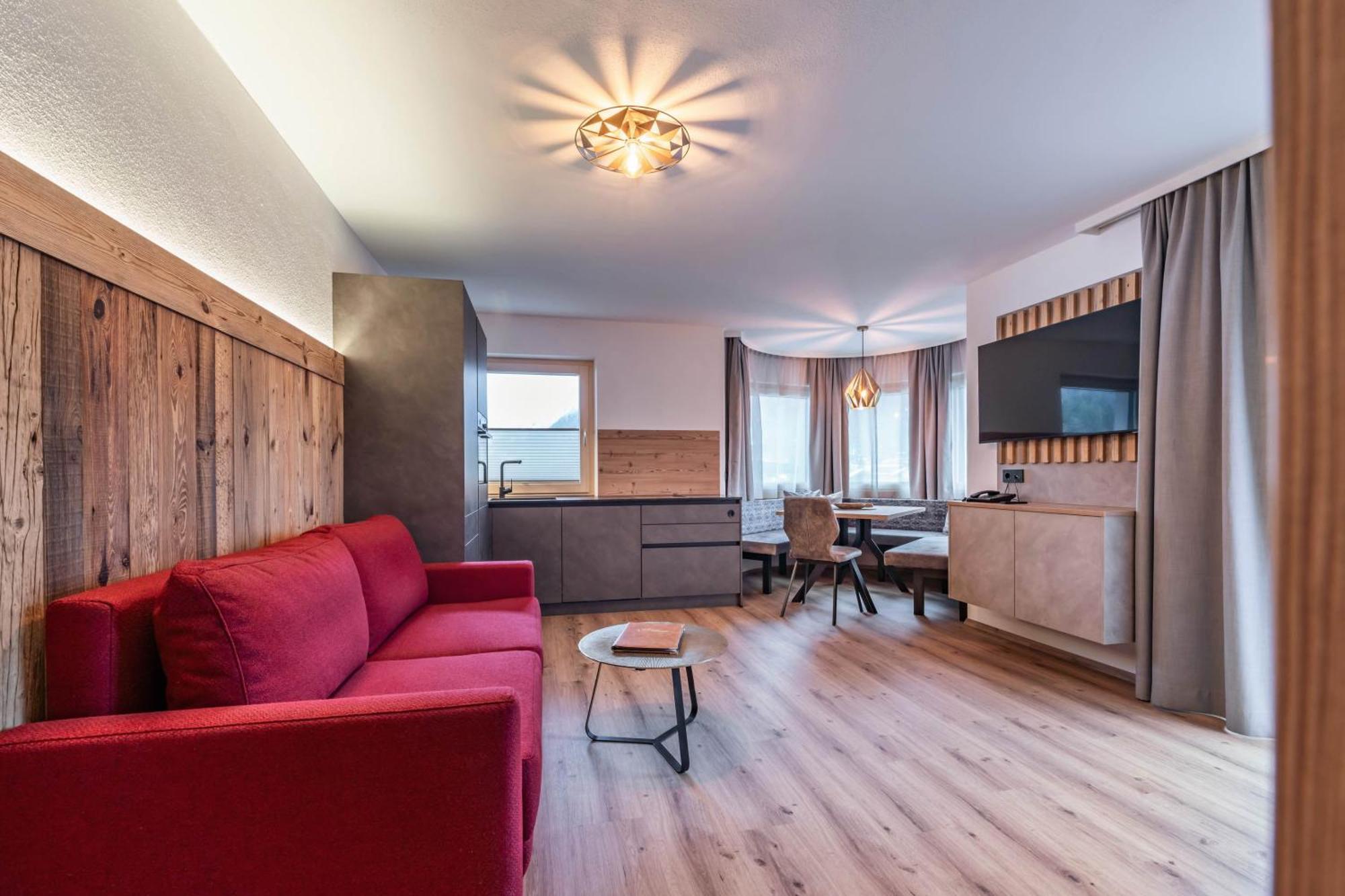 מאיירהופן Montana Apartments מראה חיצוני תמונה