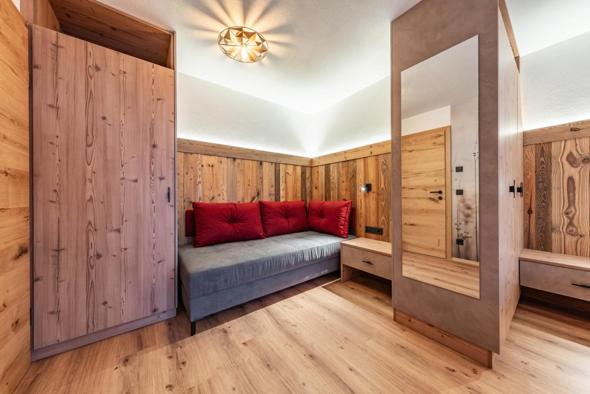 מאיירהופן Montana Apartments מראה חיצוני תמונה